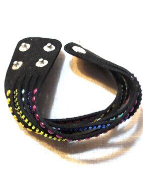 Unique ~~~ Leather Snap *** BRACELET ***